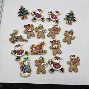 Lot of 16 Ganz Holiday Themed Resin Christmas Magnets